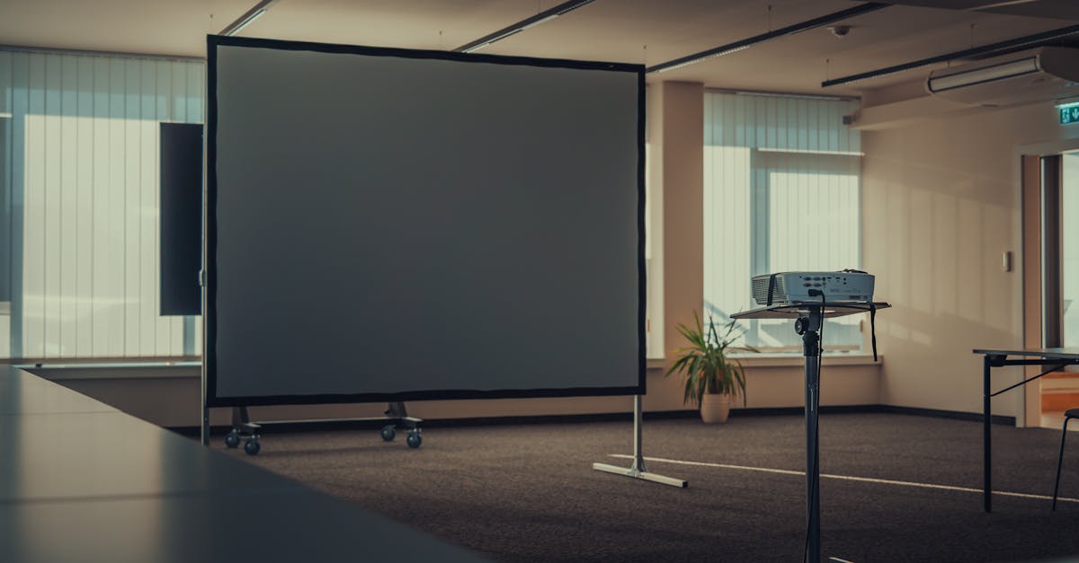 Strategies to Mitigate Heat-Related Illnesses with Office Air Conditioning